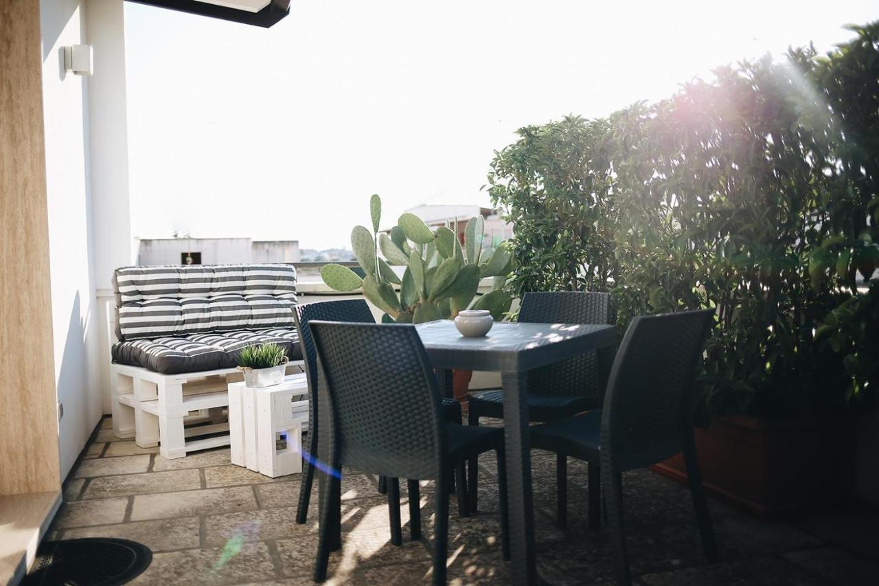 Le Home Rooms Lecce Exterior foto