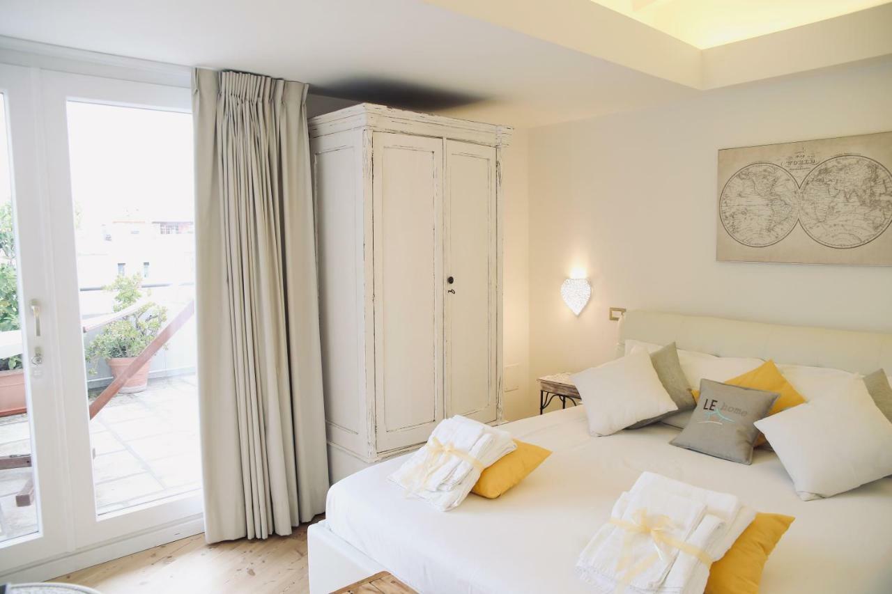 Le Home Rooms Lecce Exterior foto